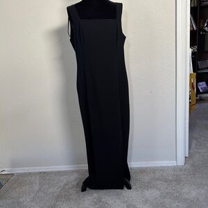 Liz Claiborne Elegant Black Sleeveless Dress